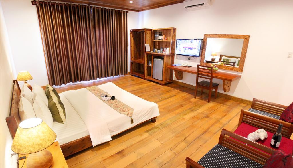 Blue Shell Resort 3*
