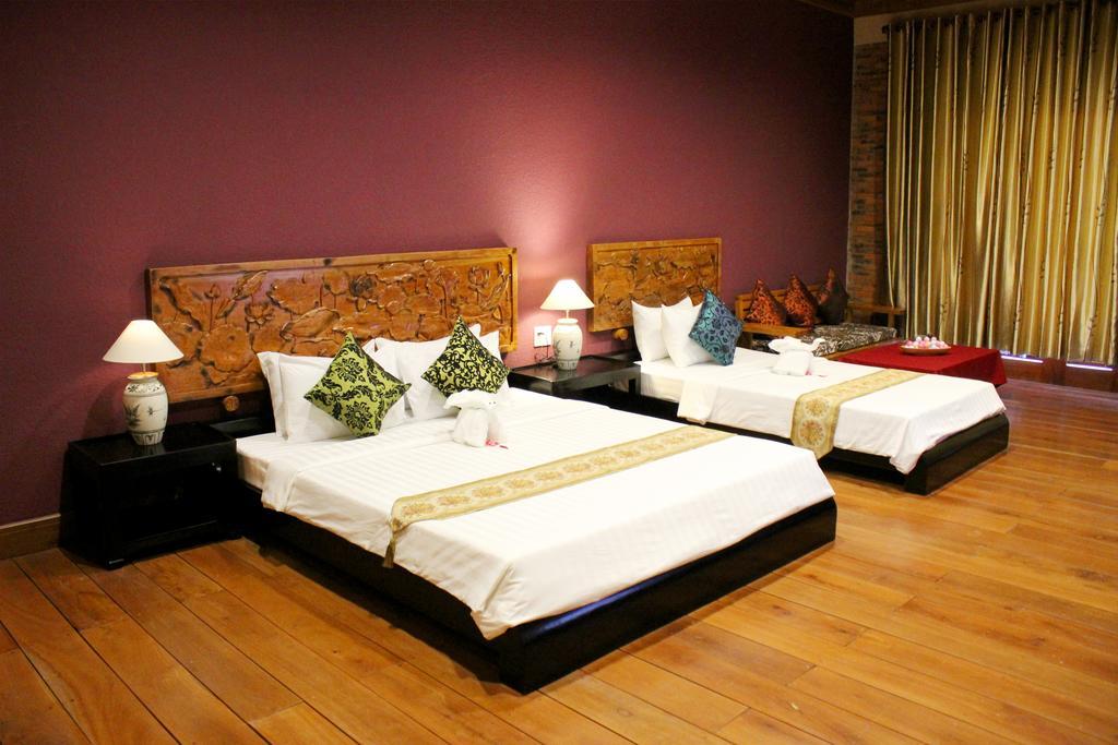 Blue Shell Resort 3*