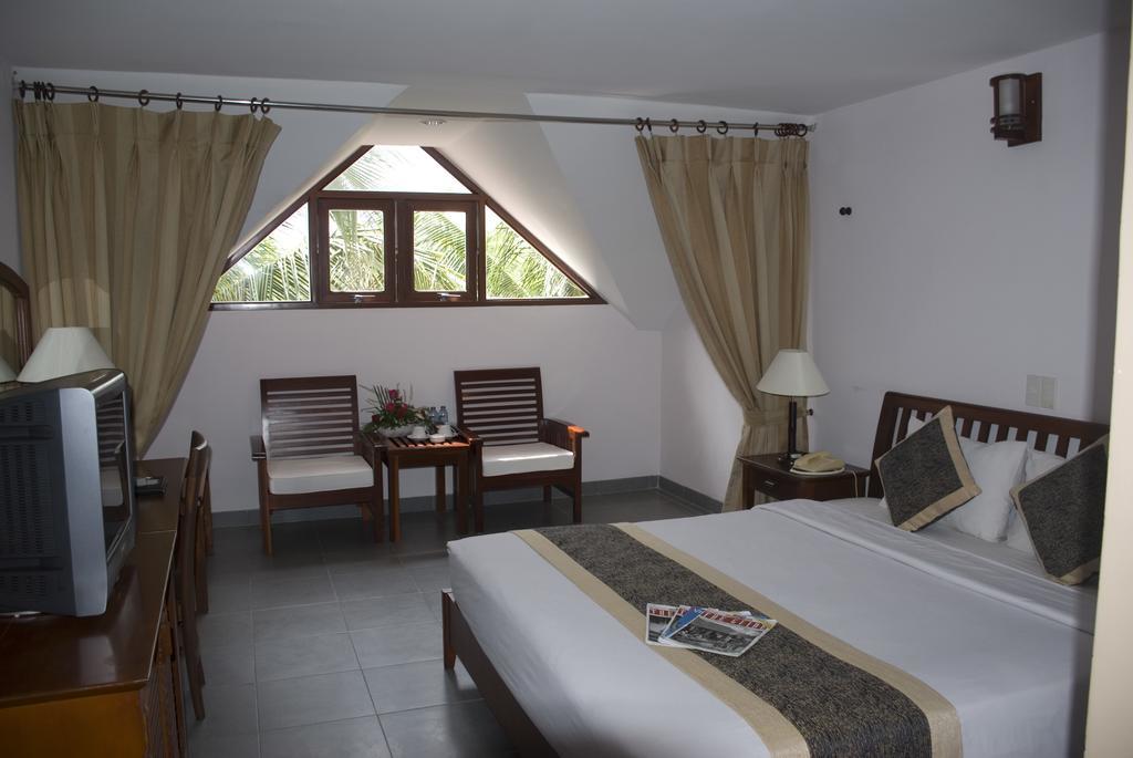 Resort Canary Mui Ne