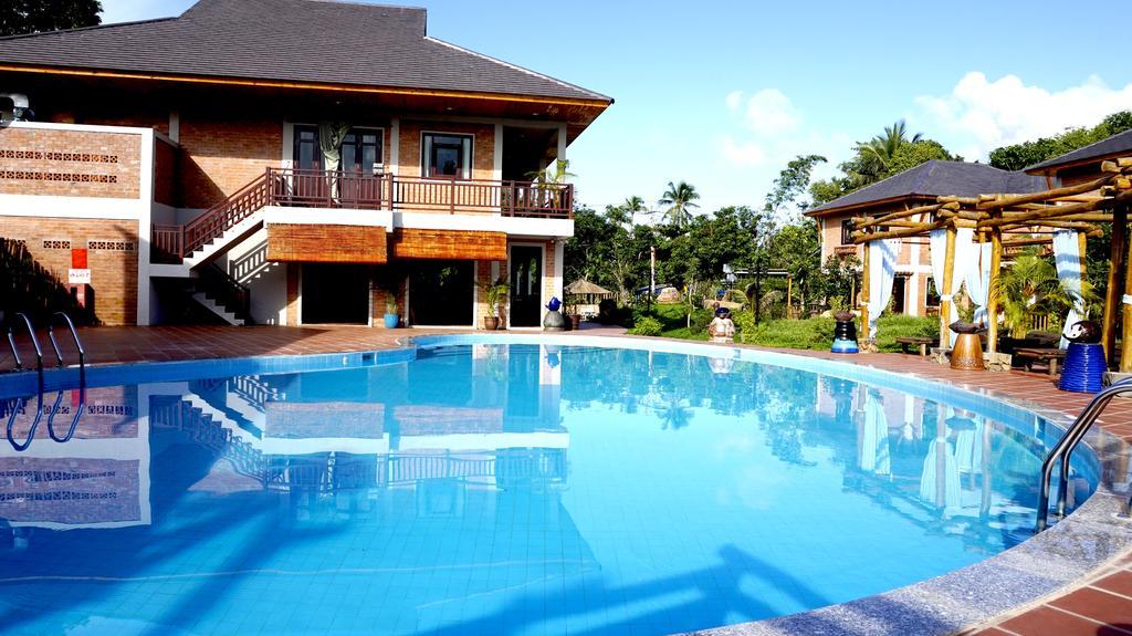 Resort Vela 3*