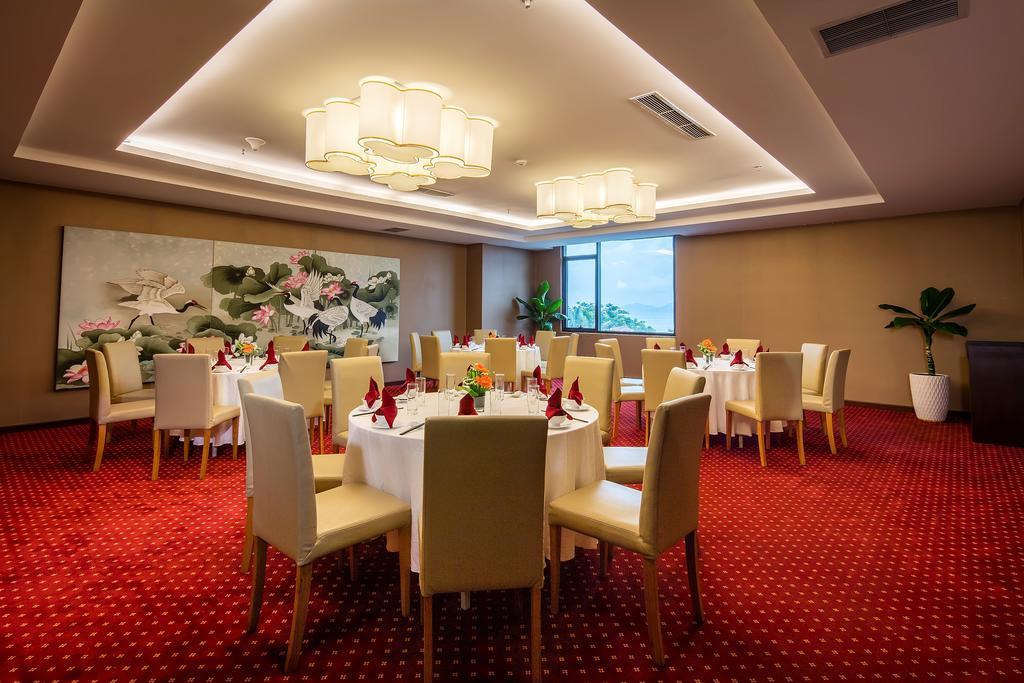 Khách sạn Muong Thanh Grand Nha Trang