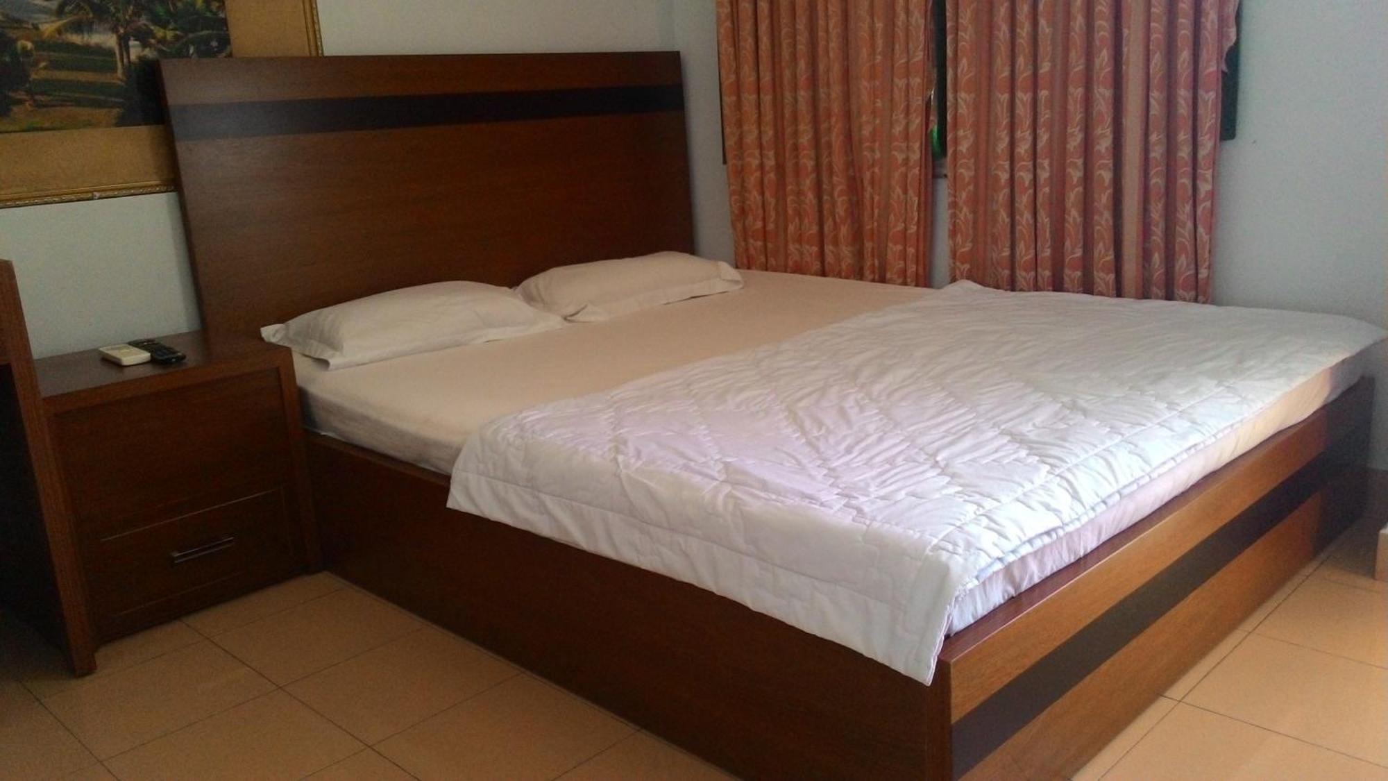 Hotel Hien Luong *