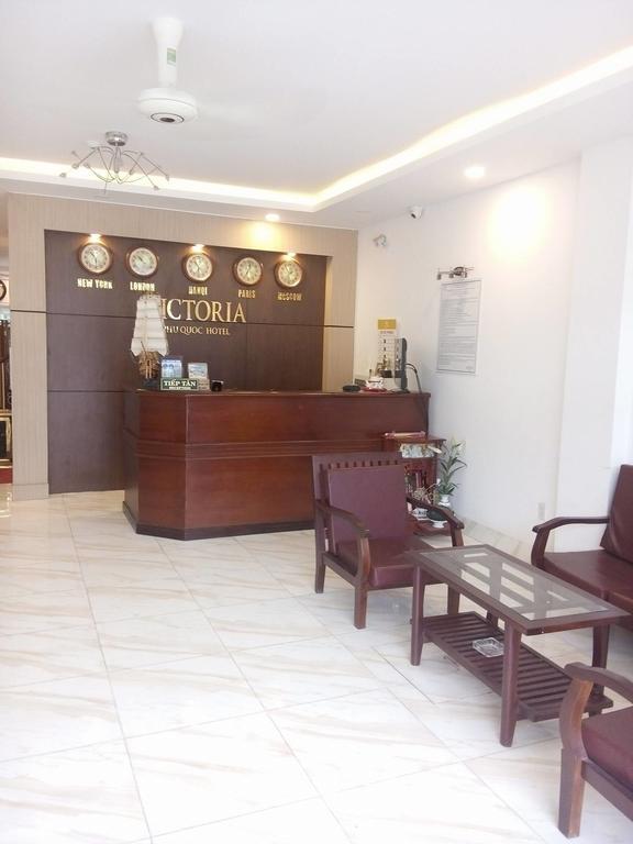 Hotel Victoria *