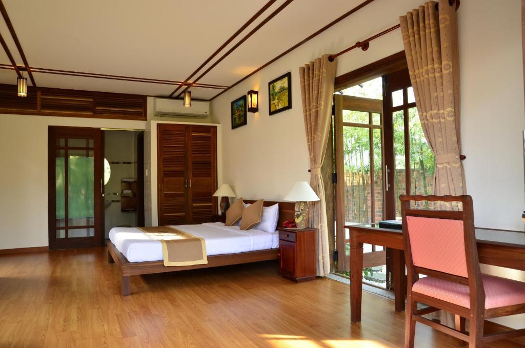 Riverside Bamboo 4* Hội An