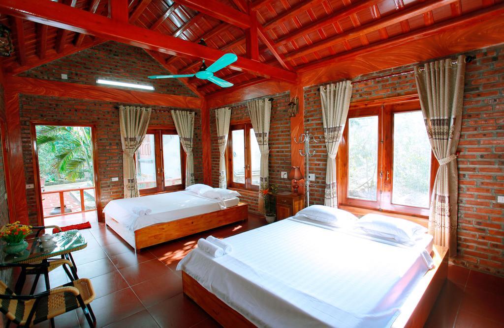 Mountain View & Restaurant Homestay