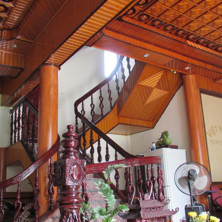 Viet Nhat Halong - Bai Chay