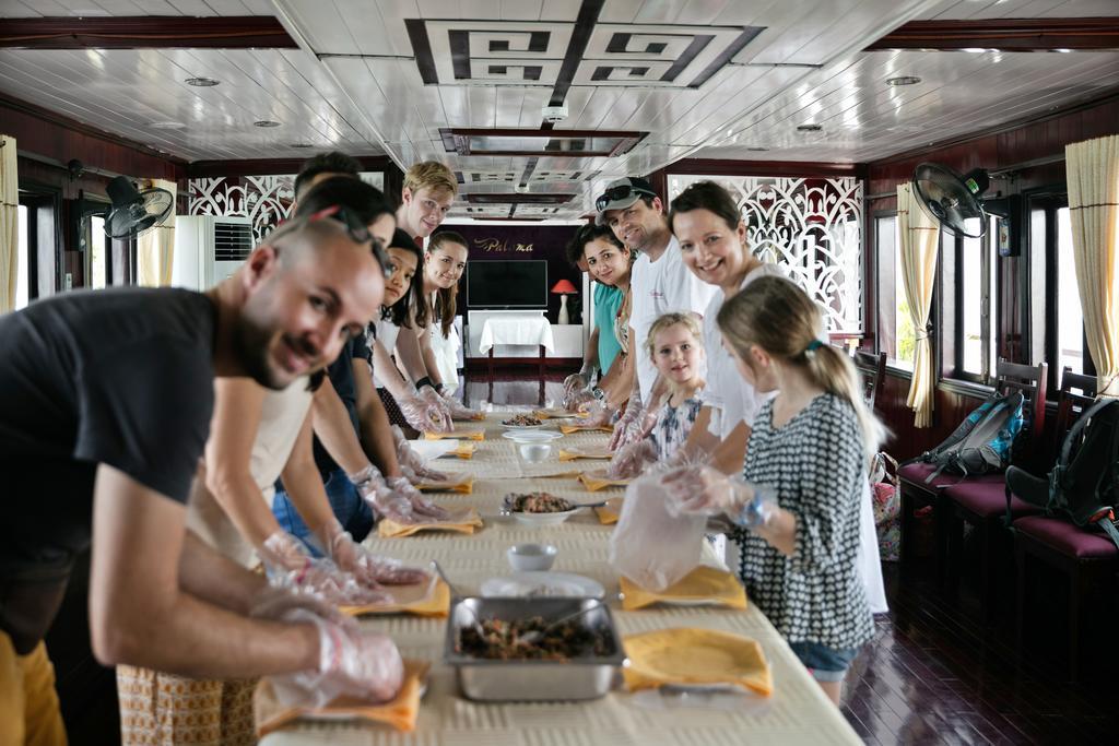 Du Thuyền Paloma Cruise