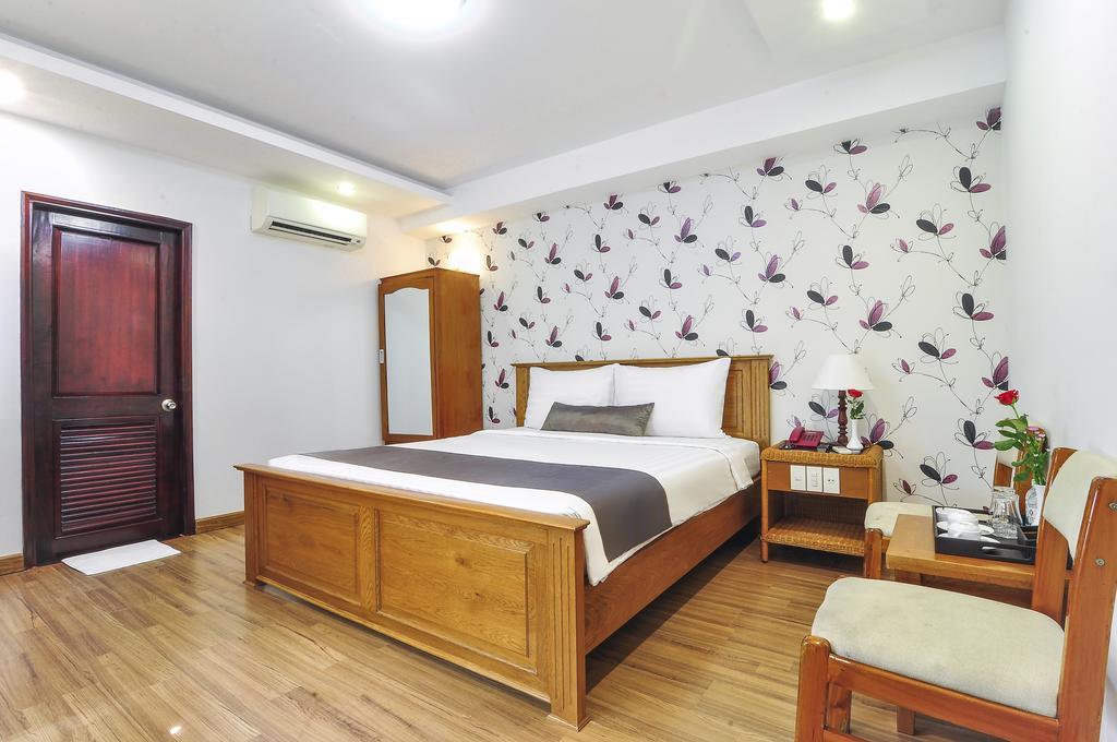 Hotel Oriental - Doi Dien Bai Bien Nha Trang