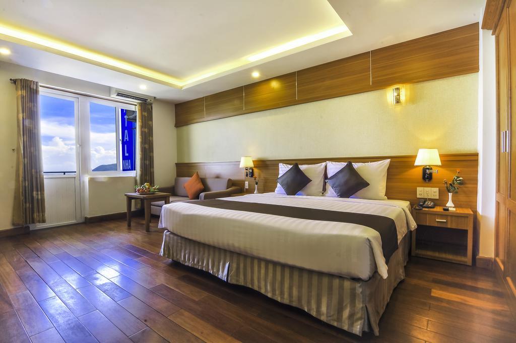 Hotel Oriental - Doi Dien Bai Bien Nha Trang