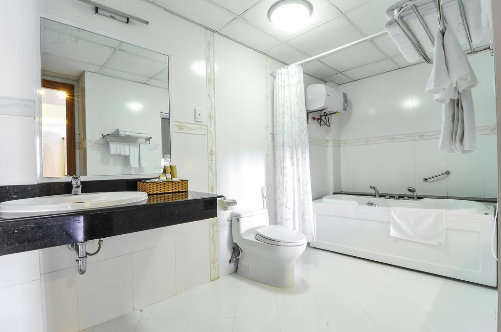 Hotel Oriental - Doi Dien Bai Bien Nha Trang
