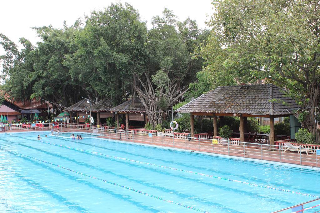 Saigon Park Resort 3*