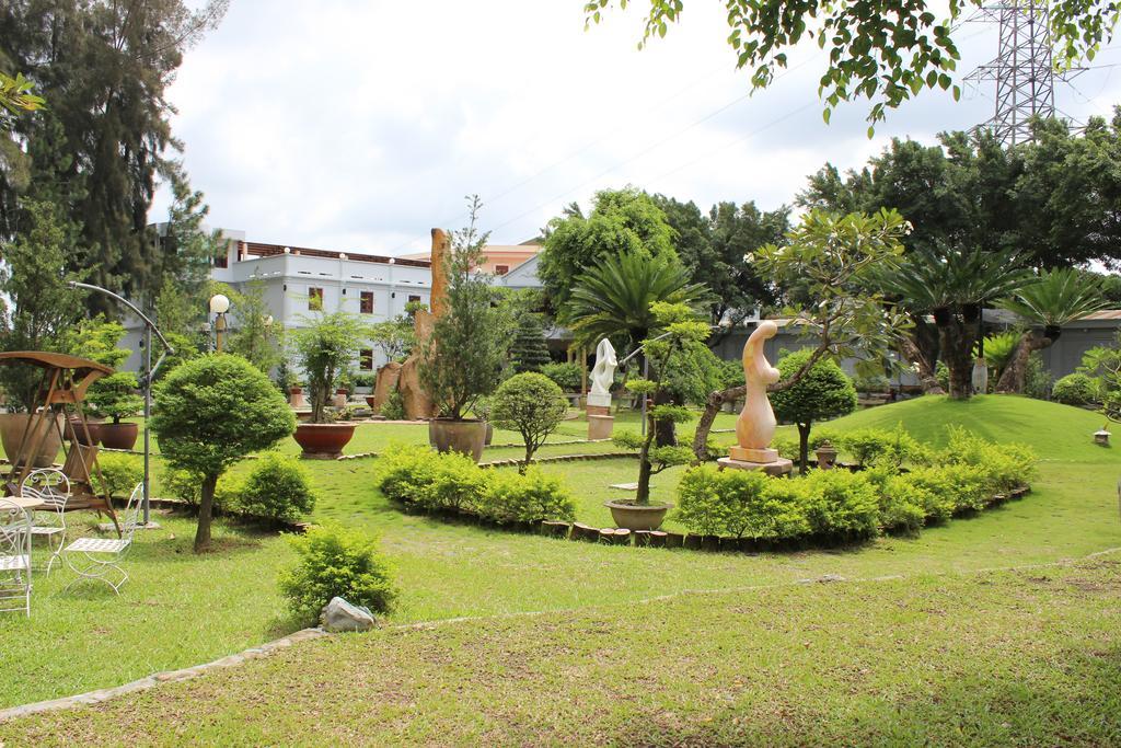 Resort Saigon Park 3*