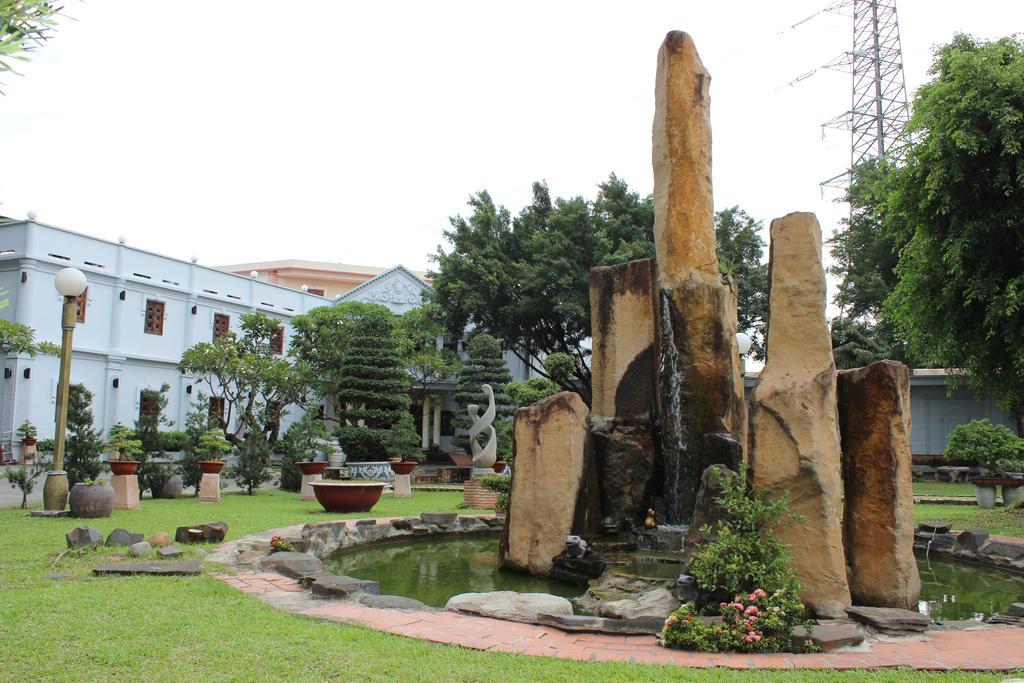 Resort Saigon Park