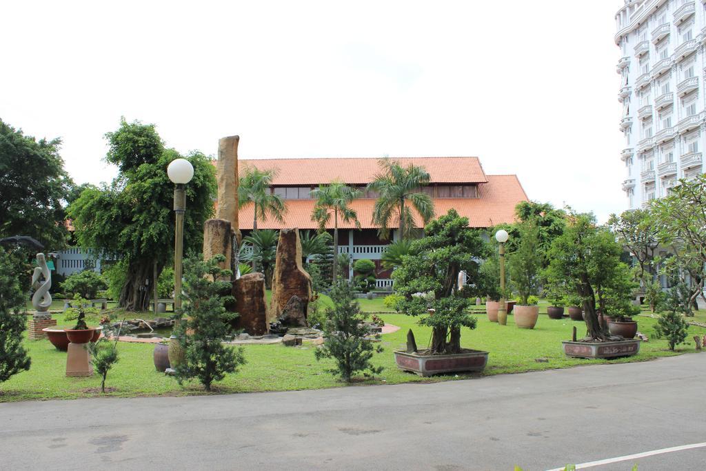 Saigon Park Resort