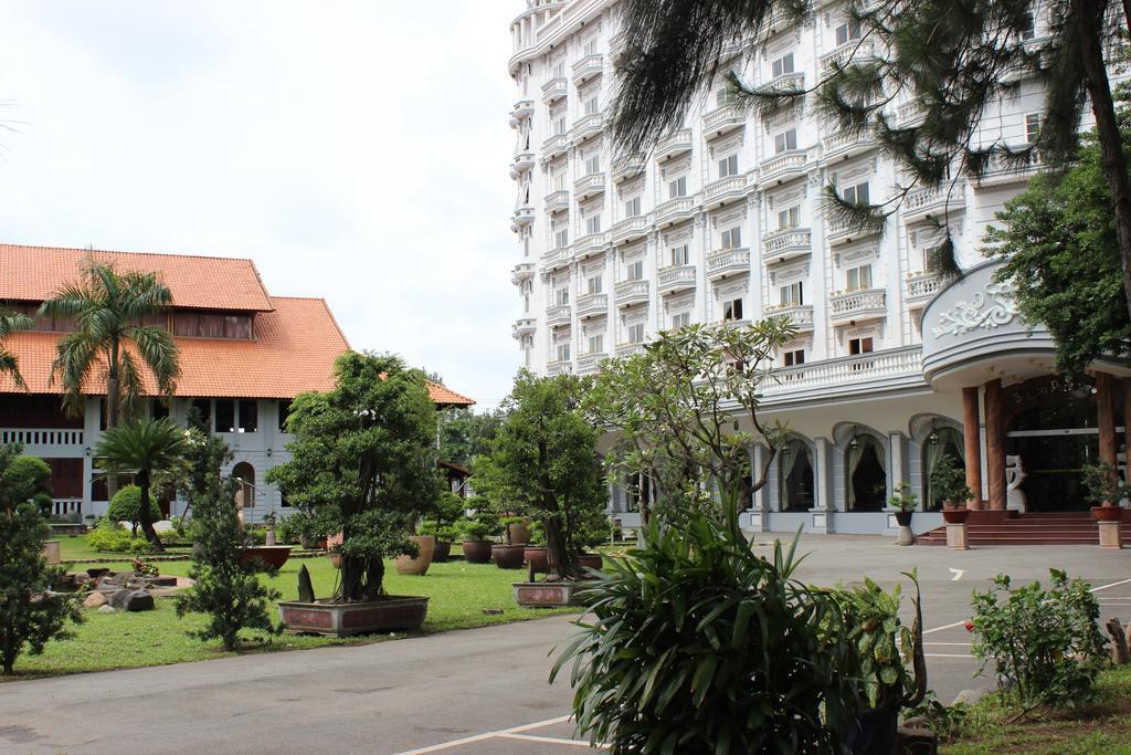 Resort Saigon Park 3*