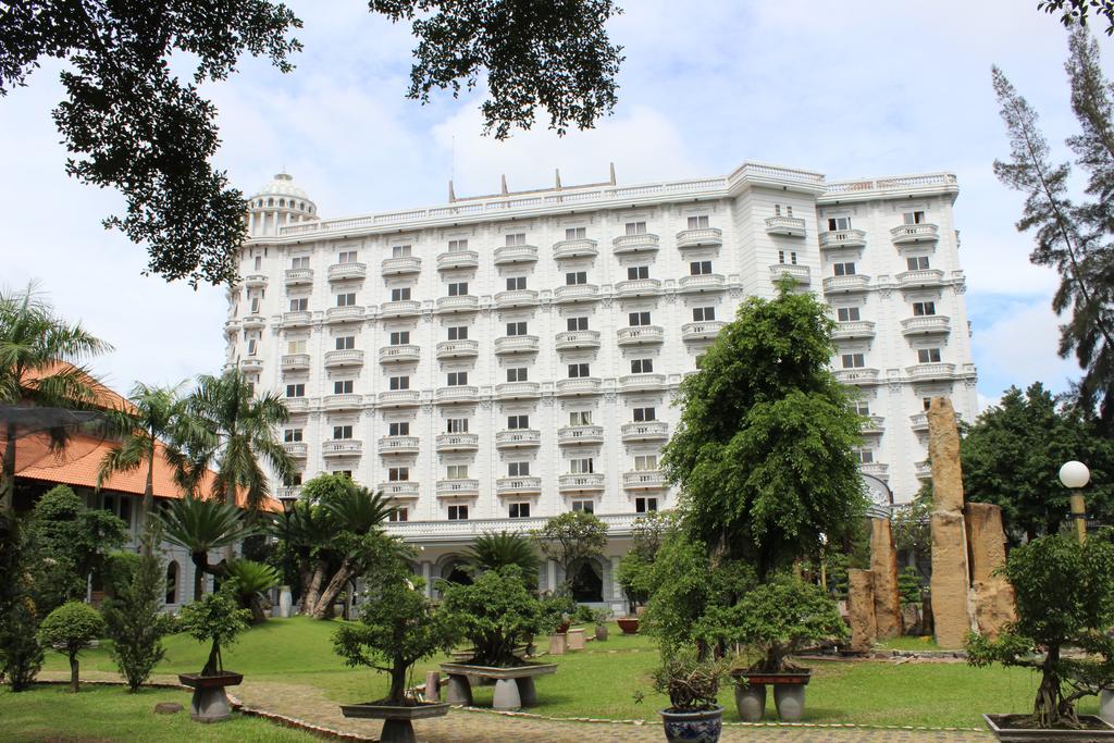 Saigon Park Resort 3*