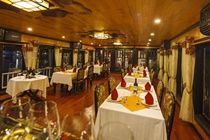  Lapinta Boutique Cruises