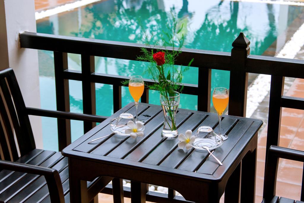 Riva Hotel 2*