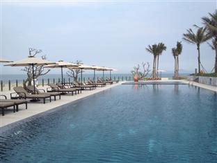 Stork Village Lang Co Resort Phu Loc