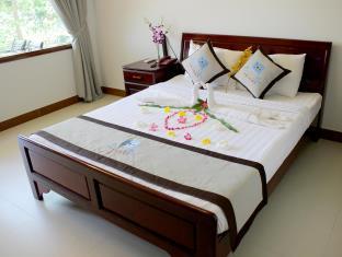 Hotel Coral Sea