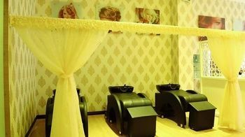 Ba Trung Hotel&spa Buôn Ma Thuột