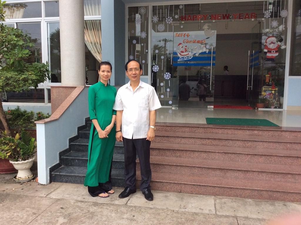 Con Dao Chi Khu Co Ong