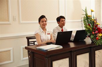 Serene Palace 3* Huế