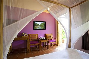La Resort, 3*