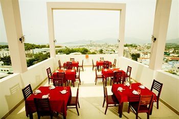 Hotel Ngoc Hong Nha Trang