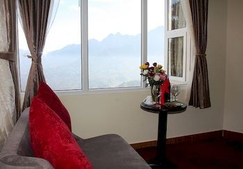 Hmong Hotel