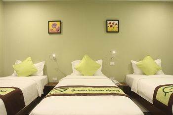 House Hotel
