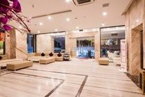 Balcony Hotel