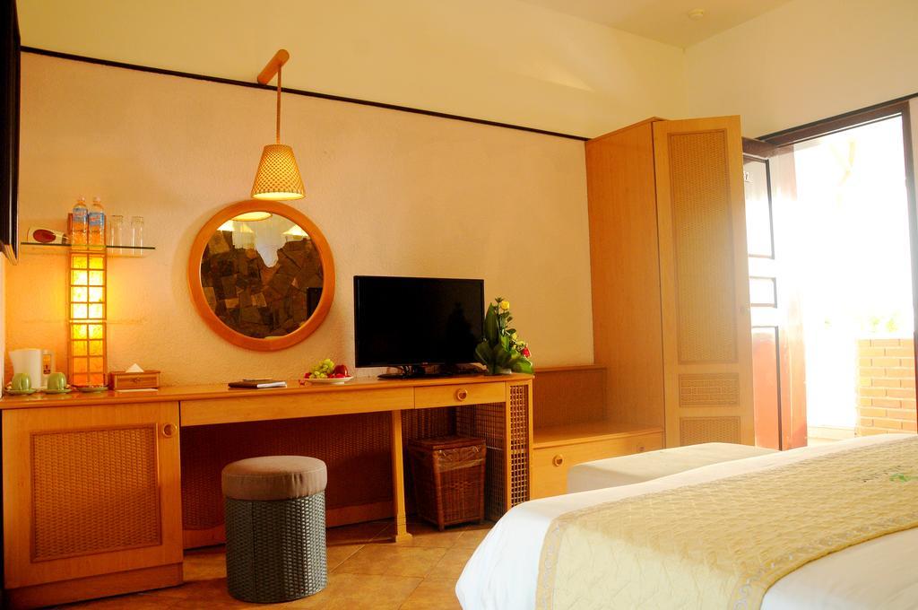 Resort Bavico & Tam Giang - 4*
