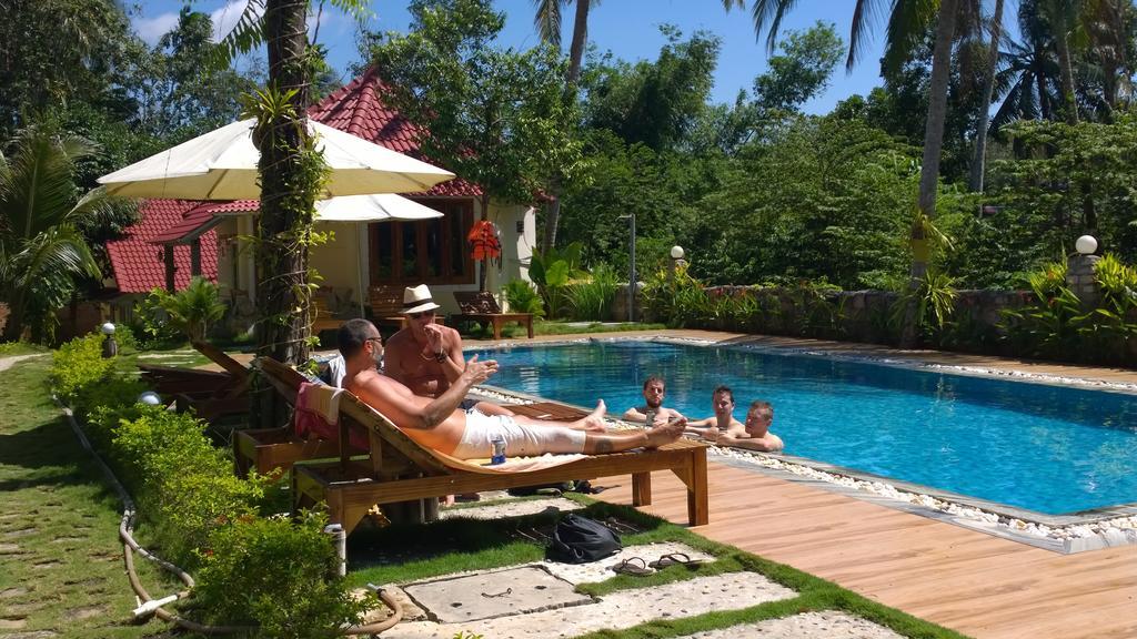 Khu nghỉ mát Sun & Wind Paradise 3*