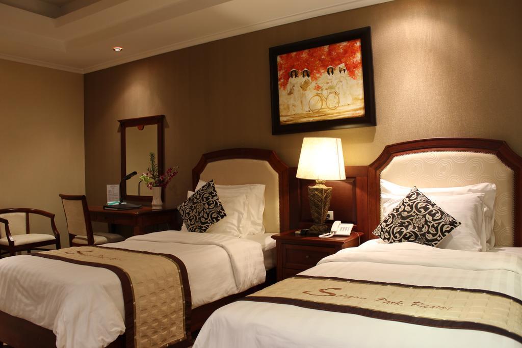 Saigon Park Resort 3*
