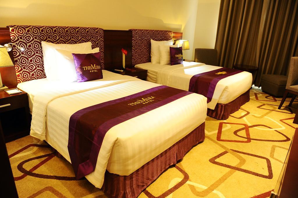 Hotel The Mira