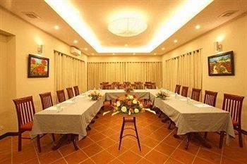 Paloma Hotel 3*