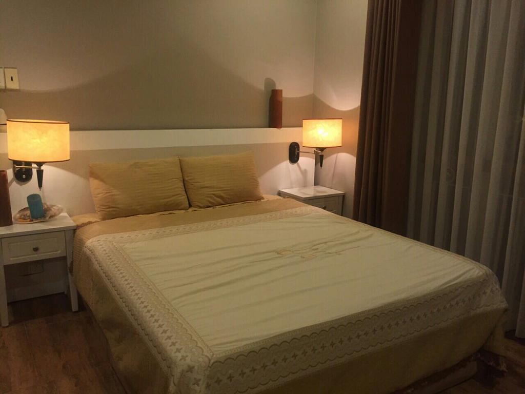 Nancy Caviar Villa *