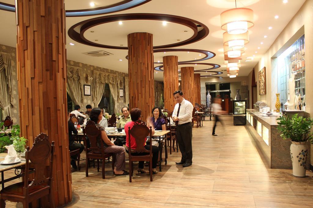 Saigon Park 3*