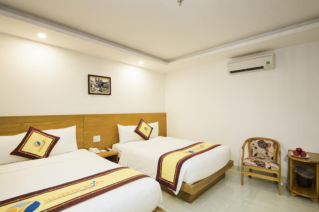 Hotel Majestic Nha Trang