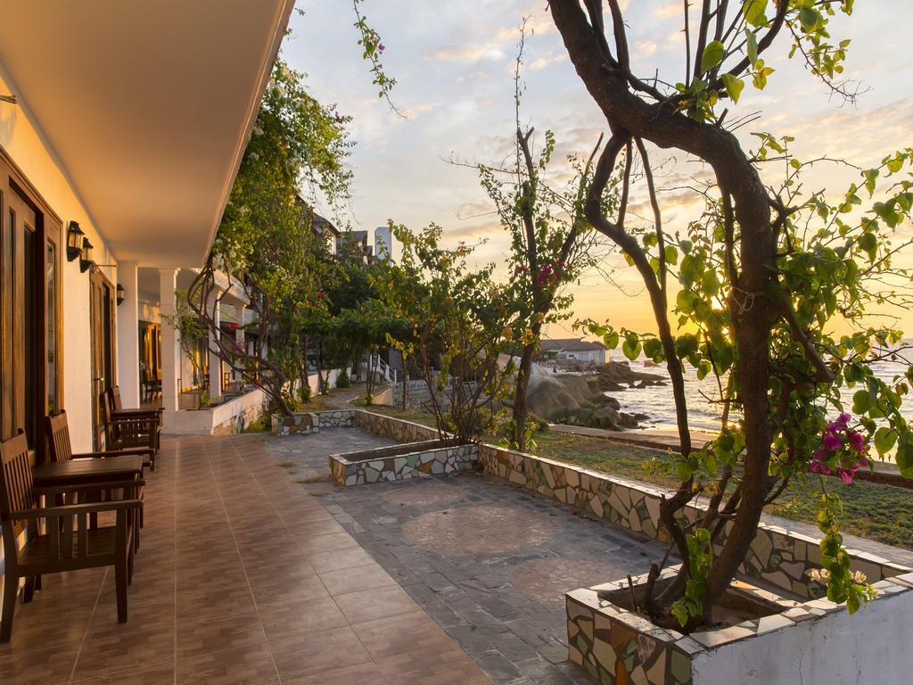 Rock Water Bay 4*