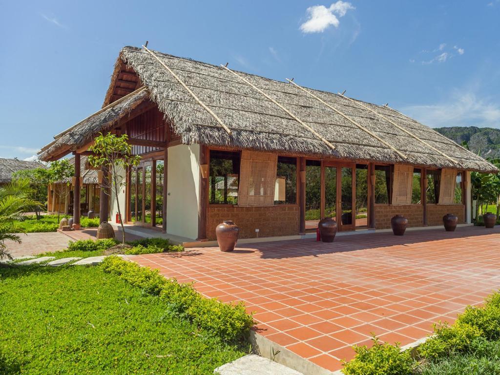 Resort Emeralda Ninh Binh