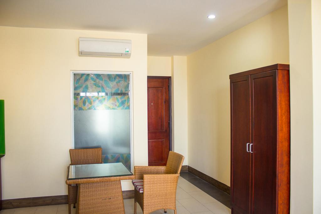 Blue Heaven Hotel 2*