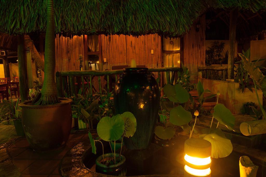 Joe's Cafe & Garden