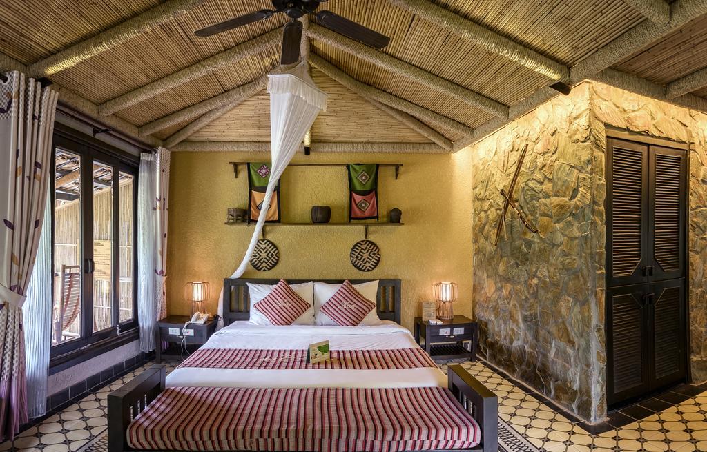 Mai Chau Ecolodge 4*