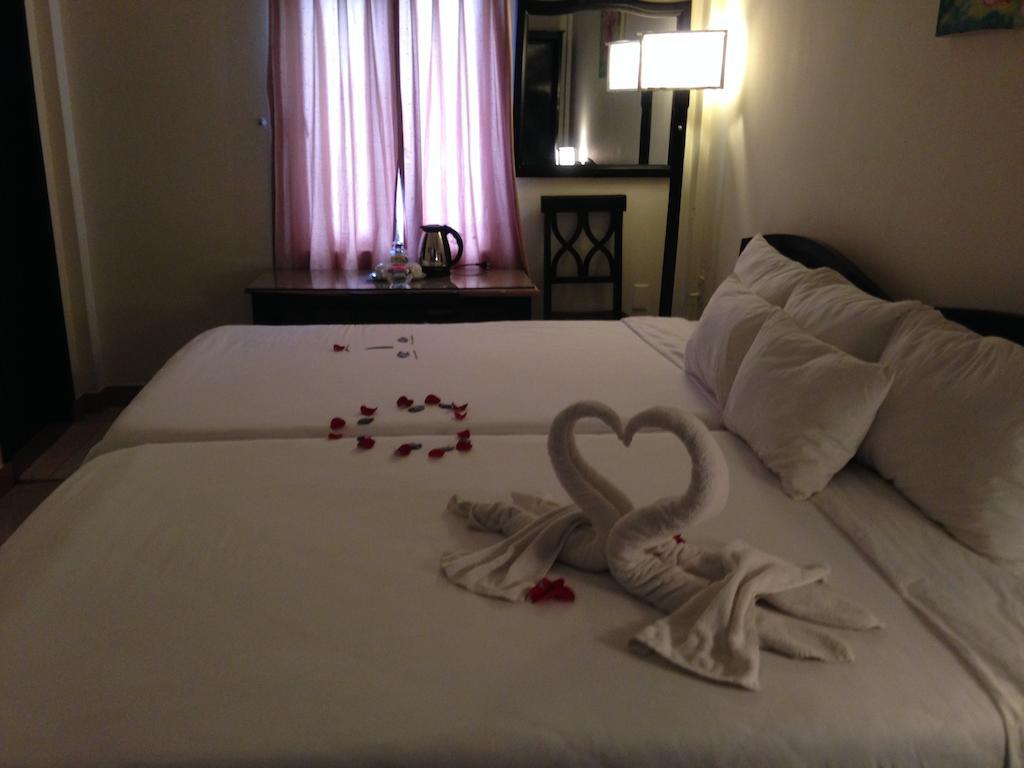 Hotel Ruby Bistro Hue