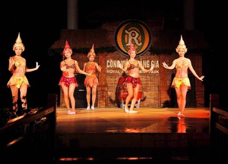 Hotel Royal Halong