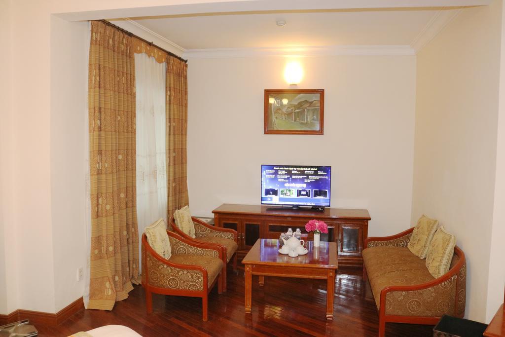 Central Hotel Hotel 4*