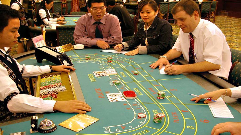 Royal Halong