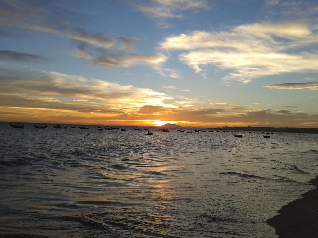 Sunrise Village 2*
